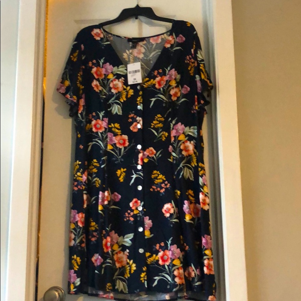 Floral dress with buttons